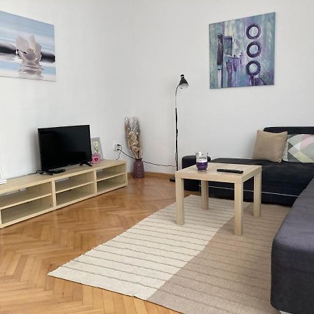 Central Suite Varna Eksteriør billede